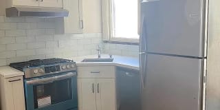 15 Nobles Alley Gallery 1