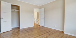 Spacious Westlake Home Gallery 13