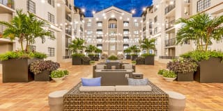 Gables Grand Plaza Apartments Gallery 5