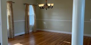 Luxury Living in The Knolls Gallery 4