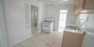 Cozy 1-Bedroom Single-Story Duplex Home in Newhall Gallery 4