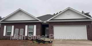 4745 Dupont Circle Gallery 1