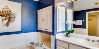 1058 Wilmette Avenue Gallery 12