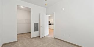 Metropolis Apartments Gallery 12
