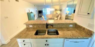 606 Shorewood Dr # unit: C 303 Gallery 6