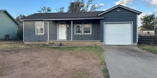 2213 Hickory Street Gallery 1