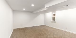 2625 Gunnison Street Gallery 14