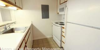 Room in 4 Bedroom Home at Collegiate Cir Gallery 5