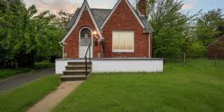 $1250 3 bedroom bungalow Gallery 1