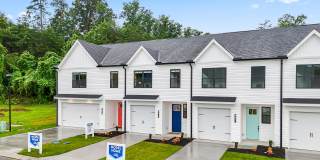 Modern 3-Bed, 2.5-Bath Townhome – Lily at Bennett Village Gallery 1