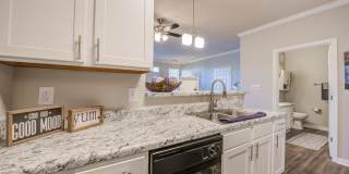 Summit Pointe Gallery 30