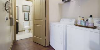 Northgate Oaks Gallery 21