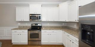 4 Bedroom 3.5 Bath Townhouse in Kingsbridge at Park West - Mt Pleasant Gallery 12