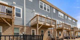 6985 Waterstone Drive Gallery 36