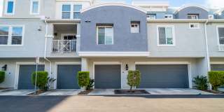 Perfect Location Unit close to everything! Gallery 1