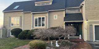 174 Warren Avenue Gallery 1