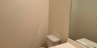 SW 3 bedroom ready to move in Gallery 9