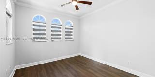 827 SE 2nd Ct Gallery 25