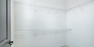 1810 Belcourt Gallery 32
