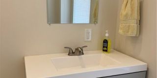 94 S 18th Street Gallery 13