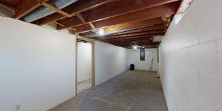 Great Duplex on Campus Gallery 12