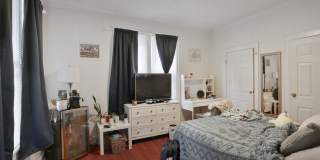 4-5 BR HOUSE on Frambes close to High St / Short term lease available Gallery 15