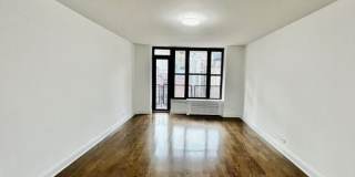 170 E 35th St Gallery 5