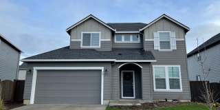 NEWER 4 Bed 2.5 Bath Home! MASTER ON MAIN! Located near the Ridgefield Outdoor Recreation Center, equestrian facilities, & golf courses! Gallery 1