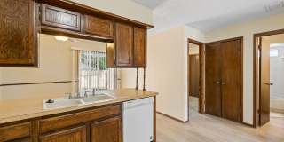 208 Hudson Pl Gallery 10
