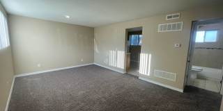 2BD Garden-Level Home | Off-Street Parking Gallery 8