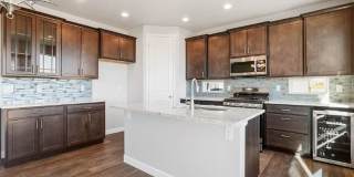 Spacious 5-Bedroom Home with Finished Basement in Desirable Colorado Springs Neighborhood Gallery 7