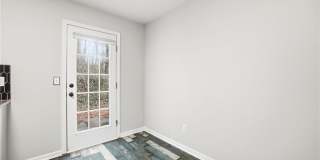 103 Lilli Lane Gallery 14