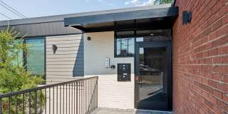 780 New York Avenue Gallery 2