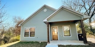 400 West Acheson Street Gallery 1