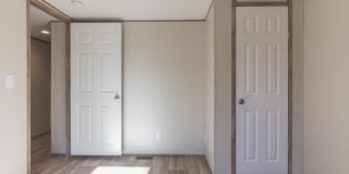 217 E Castleshoals Drive Gallery 27