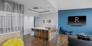 Radian Gallery 12