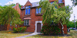 1558 Northwest Blvd Gallery 2