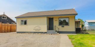 2 Bedroom, 1 Bath Home in Central Richland - Detached Garage! Gallery 1