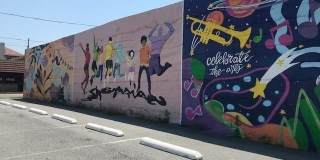 307 N Crockett Street Gallery 11