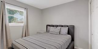 Updated 3 bedroom duplex near Greenbelt! Gallery 29