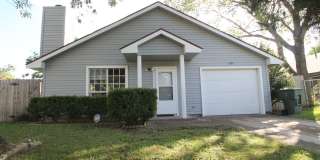 Willowsprings Two Bedroom Cutie! Gallery 1