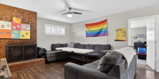 123 E ERIE Drive Gallery 14