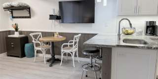 3543 LONGMEADOW Gallery 5