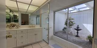 1303 N Rose Avenue Gallery 22