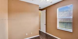 2057 SE Avon Park Dr Gallery 48