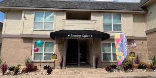 Autumn Creek Apartmenta Gallery 1