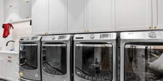 2428 The Strand Gallery 64