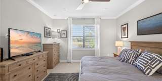 11932 Bourke Place Gallery 20
