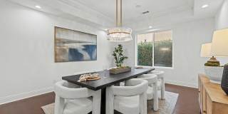 5011 Hayvenhurst Avenue Gallery 11