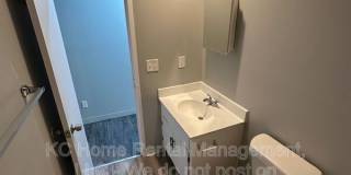 1525 Jackson Ave. Gallery 18